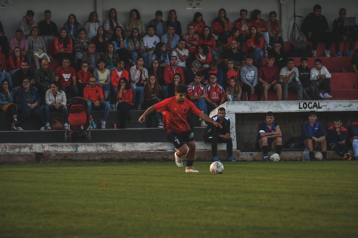 AtzenetaUD's tweet photo. 🏆 LA NOSTRA COPA 🏆

🆚 CD Betxí
📅 Dimecres 13 de Novembre
⏱️ 21:00h
🏟️ El Porrejat

#AléAtzenetaAléAlé https://t.co/WY75xx6Ud7