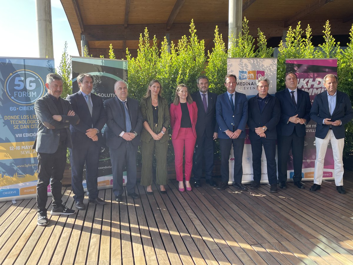 El @PCTCartuja, epicentro de los mayores eventos tecnológicos de los próximos meses:
🗓️11-14 noviembre, <a href="/4KSummit/">4K-HDR Summit</a> (coincide e interactúa con <a href="/festivalsevilla/">Festival Sevilla</a>)
🗓️17-21 marzo, New Space &amp; Solutions
🗓️12-16 mayo, <a href="/5G_FORUM/">5G FORUM</a> 
Completa programación de <a href="/MedinaMediaTV/">Medina Media</a>  <a href="/aonissancartuja/">Auditorio Cartuja</a>