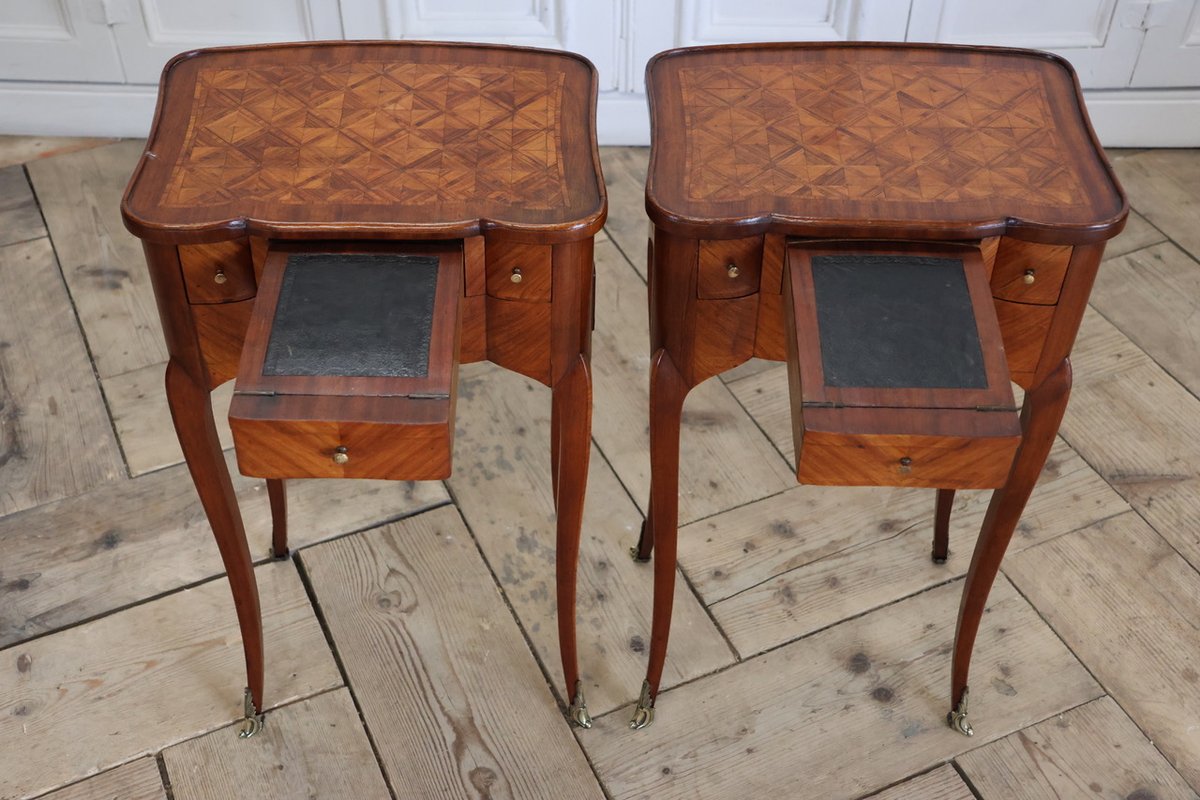 BrownriggUK's tweet photo. Fine &amp; Unusual Pair of 19th Century French Bedside Tables

https://t.co/KORKm5eIhs

#frenchbedsidetable #bedsidetable #frenchfurniture #antiquebedsidetable #pairoftable https://t.co/6KwFR9qfNA