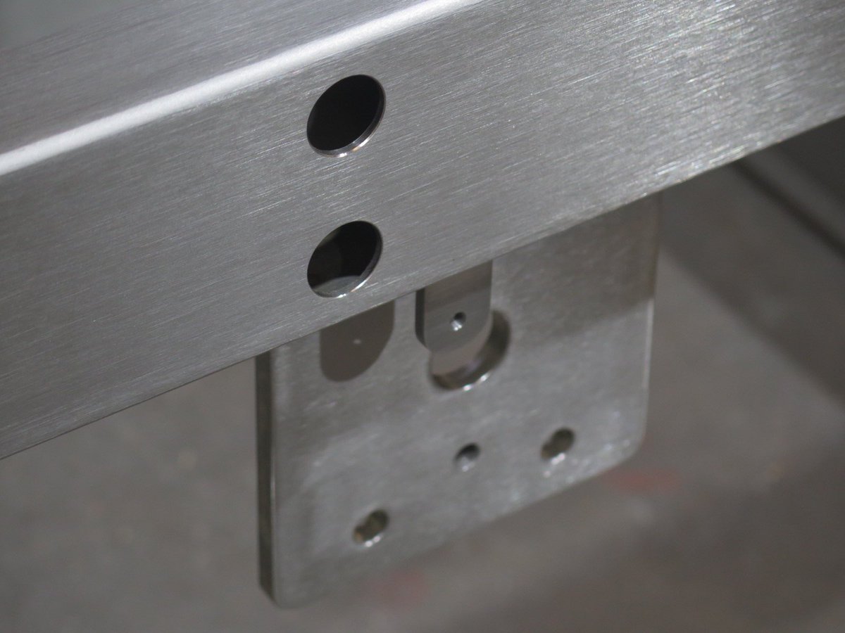 aslpsm's tweet photo. It’s friday eve once again! Here are some of our recent metal work projects! 🕸️📄 

#ukmfg #manufacturing #manufacturer #manufacture #manufacturers #sheetmetal #metal #metalpressing #metalworker #metalwork #sheetmetaluk #sheetmetalfab https://t.co/A13JqyiTL4