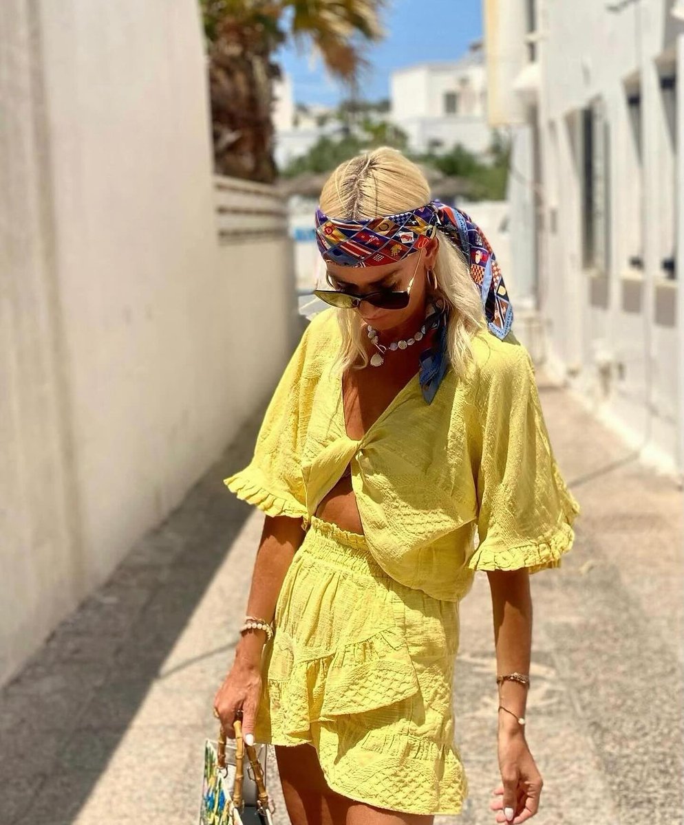 bsideshowroom's tweet photo. 💙🐚✨ By  Pearl &amp; Caviar #Greekdesigners

▪︎
▪︎
▪︎
▪︎

☉ Solicita cita y más información:

☏ 917 010 171 - ☏ 607 66 10 23
☏ 664 24 26 50 - ☏ 676 07 80 41

☉ Email: regine@bsidespain.com

☉ Visita nuestro showroom:

📍 Calle Piamonte 12, 1º izq - MADRID https://t.co/5FdTXQdCpY