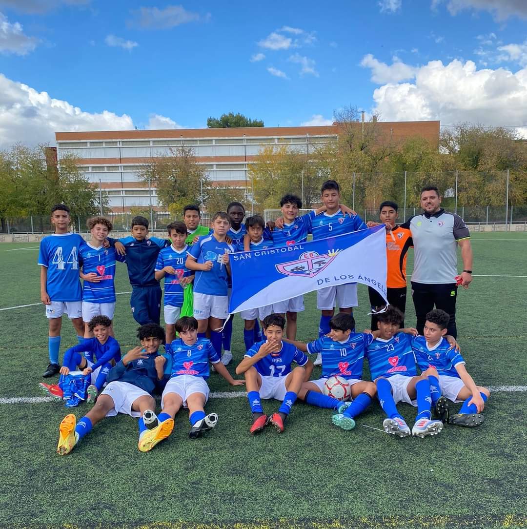 Los infantiles del "SANCRIS", hicieron pleno el pasado fin de semana, Ahora os adjuntamos los horarios de los partidos de este fin de semana para que disfrutes con todos los equipos del Club.