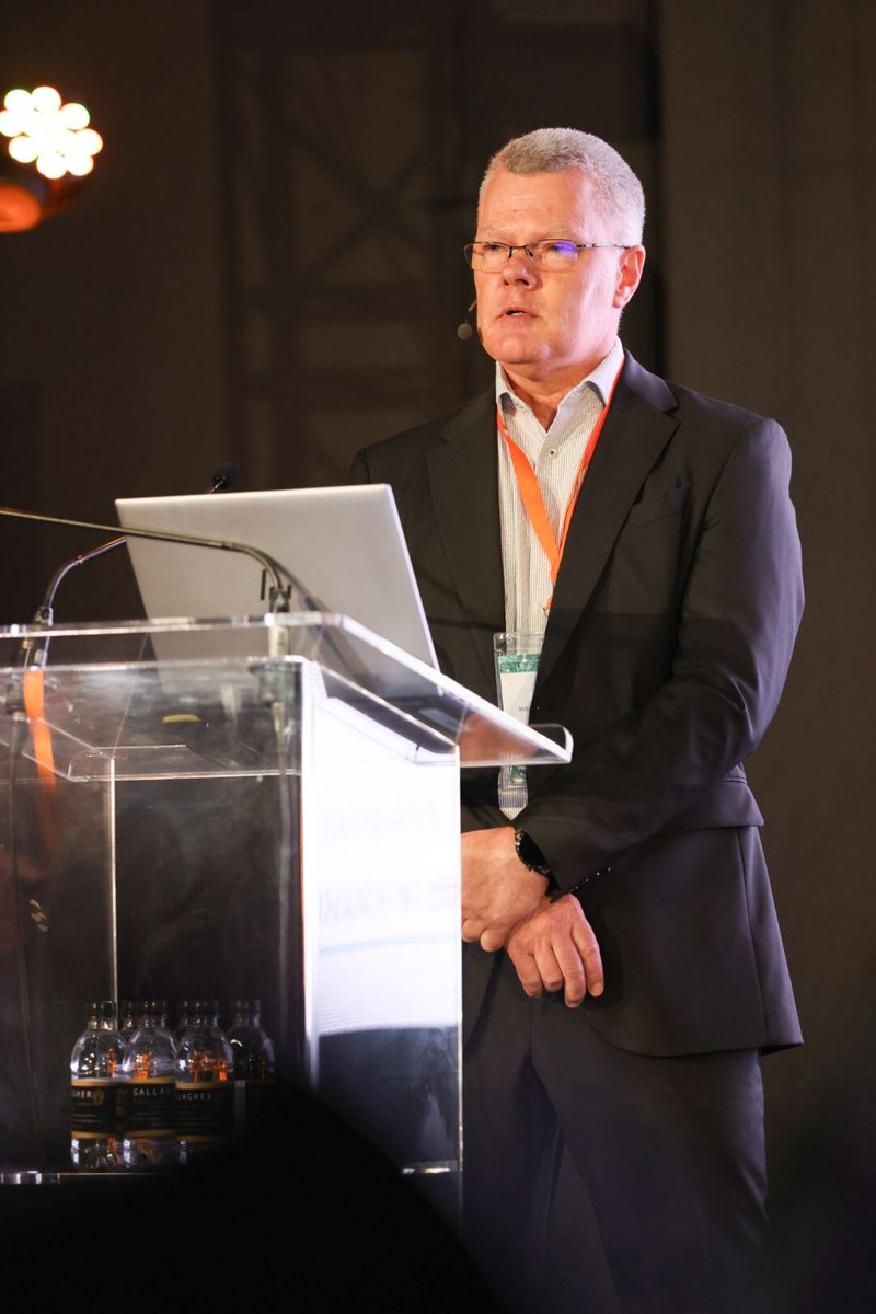 SANEANPC's tweet image. Head of Energy at the IDC Christo Fourie’s address unpacks how energy professionals can collaborate toward transformative leadership and sustainable development. 🤝📈

#SANEACon24 #EnergyLeadership