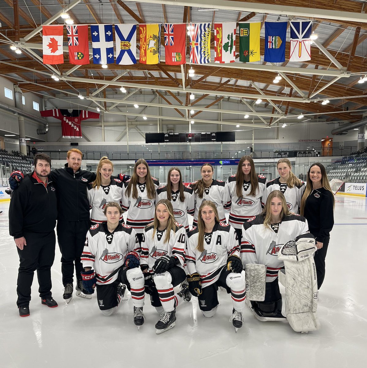 QUARTERFINALS IN QUISPAMSIS 🌊

Team Atlantic takes on Team Quebec in a quarterfinal matchup at 10 a.m. at the 2024 Women's U18 National Championship in Quispamsis, N.B.

Good luck to the whole team, especially these 13 Nova Scotians on the roster and staff!

📊