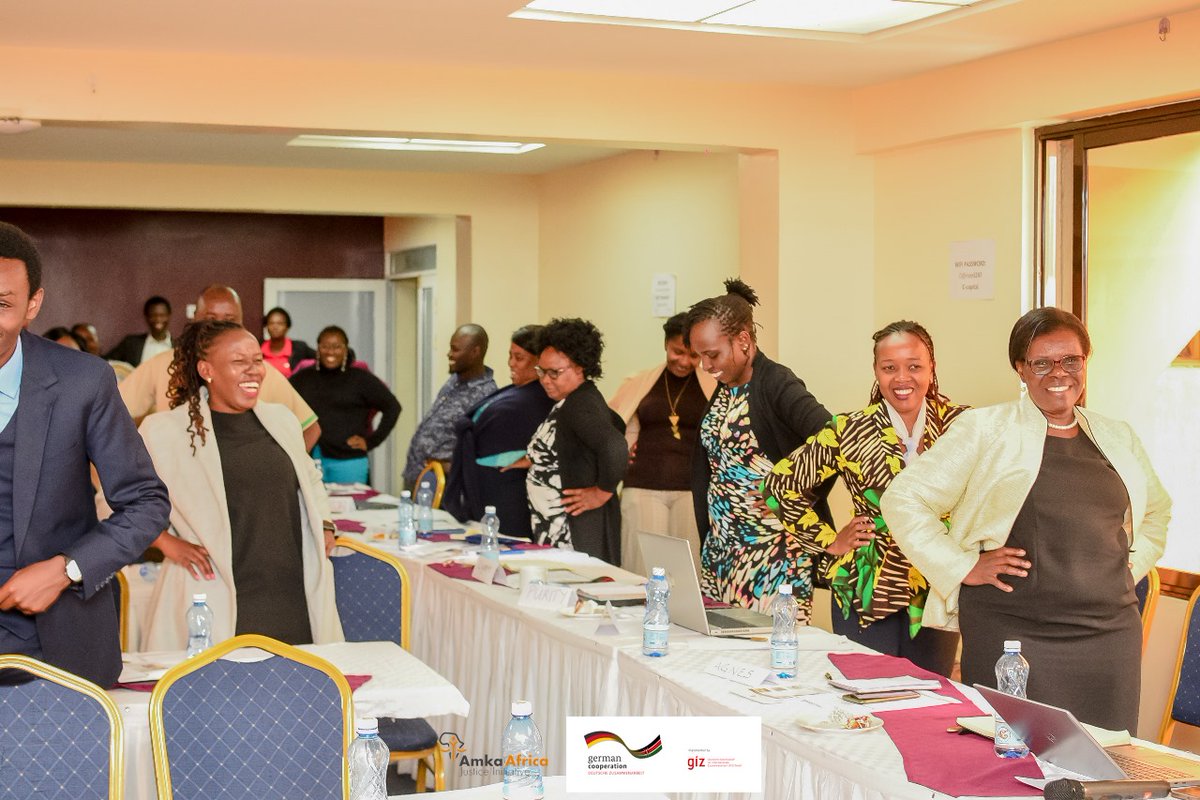 Amka_Africa_KE's tweet image. Today we are cultivating change from the ground up, in  partnership with GIZ, Deustche Gesellschaft für Interationale Zusammenarbeit (GIZ) GmbH and @kilimoKE, by  empowering women and youth on the law in relation to agriculture.
#GIZ #MoALD #amkaafrica