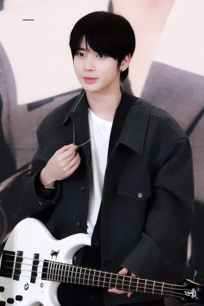 241107
🎸

#태현    #TAEHYUN    
#투모로우바이투게더  #TXT