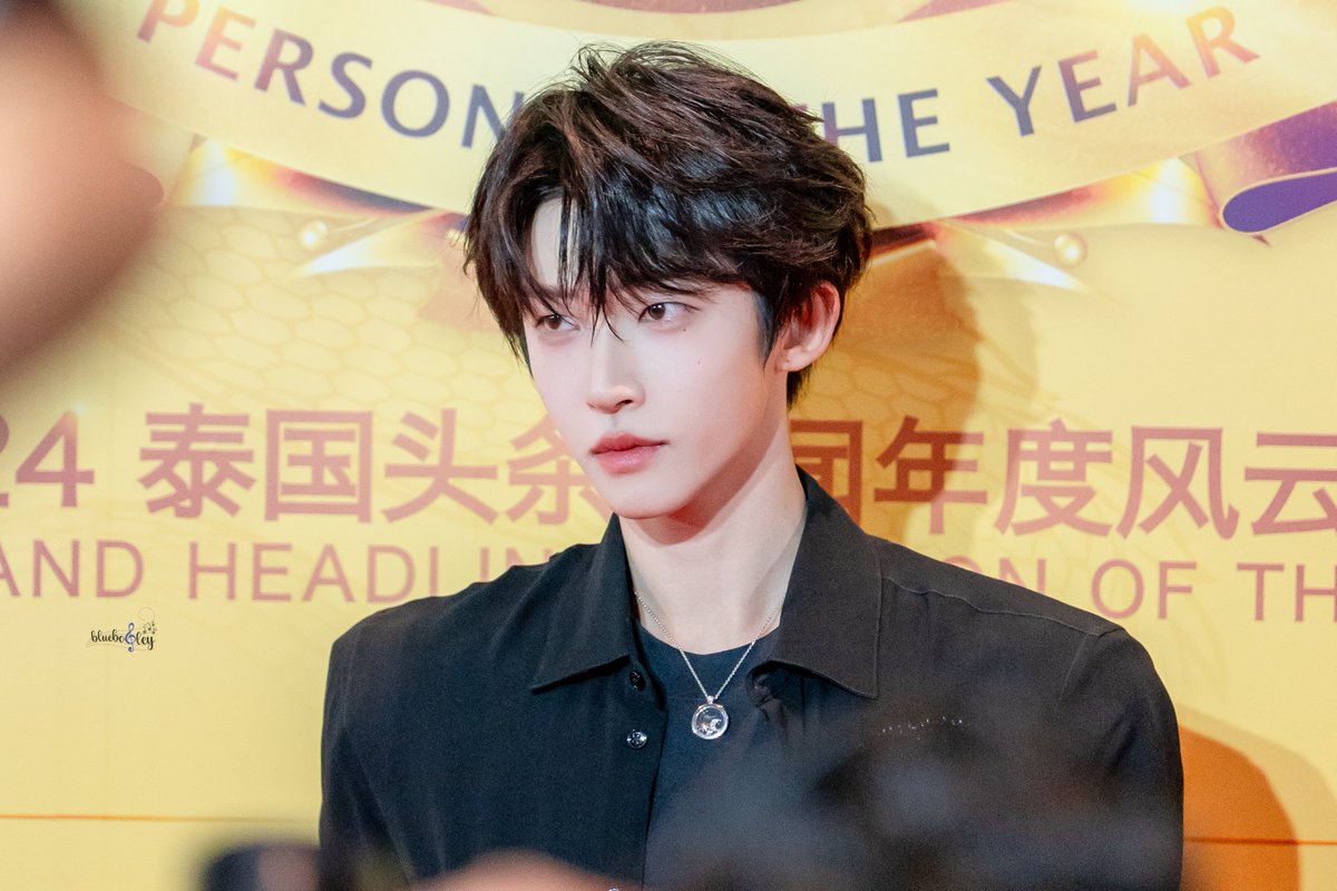 bluebosley's tweet image. เฟรมเทพเจ้า

#LiuYu #刘宇 #หลิวอวี่ 
#ประเทศไทยมีหลิวอวี่แล้ว
#2024泰国年度风云人物
#泰国年度风云人物 
#2024ThailandHeadlines