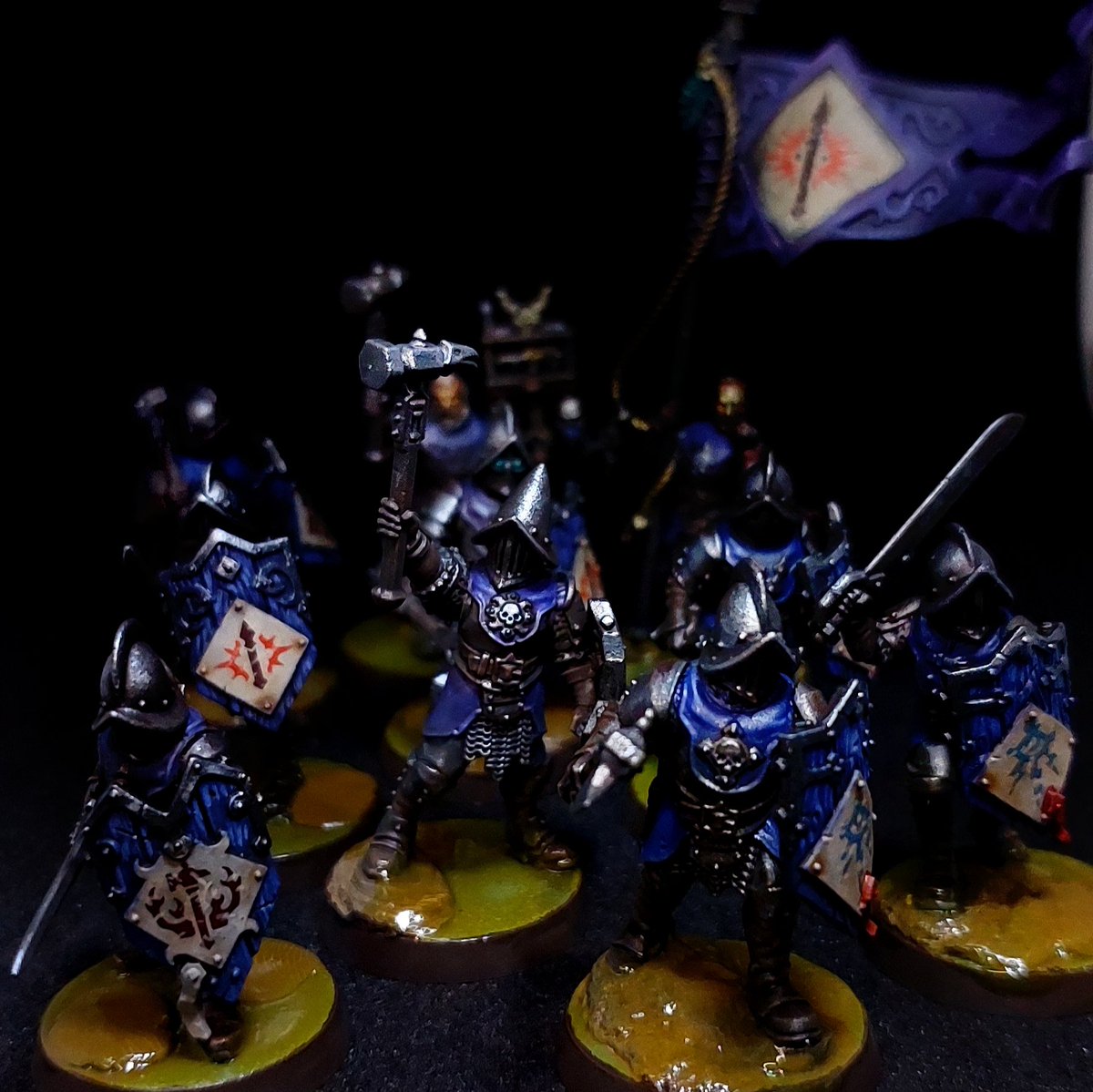 jackwolfthorne's tweet photo. Freeguild Steelhelms of the Disfavored

#warhammer #ageofsigmar #warhammercommunity #paintingwarhammer https://t.co/BzlAJxwKzA