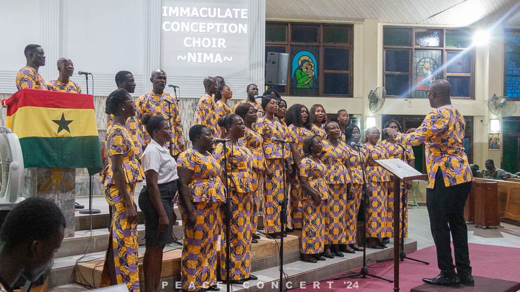 What an unforgettable evening at the Accra Catholic Archdiocesan Choir Association's 🇬🇭 Peace Concert 24! 🎶 Choirs from across the Kpehe Deanery came together in harmony under the theme Omanba Pa.
📷 photos by: instagram.com/bigz_concepts

#PeaceConcert24 #OmanbaPa #BaltasarEngonga