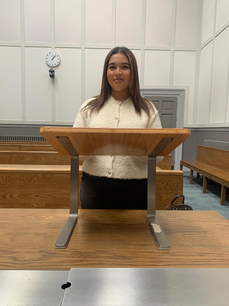 2 élèves du LPRoland Garros en gestion administration ont débuté leur mobilité de 6 semaines à Dublin dans un cabinet d'avocat. Good luck to them #eurolyceepro #ErasmusPlus #erasmusdays