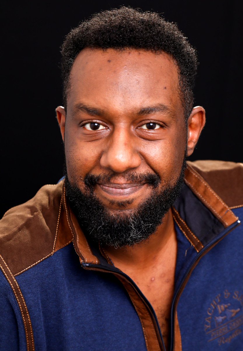 YaAfricaa's tweet photo. What if you were told, for a fact, you will die at 20. What would shock you most, the concept or the messenger ?
Today let's take a look into the highly regarded film from a UAE residing director, pride of Sudan, Amjad Abu Alala.

A thread 🧵 https://t.co/CiSdH2WWuU