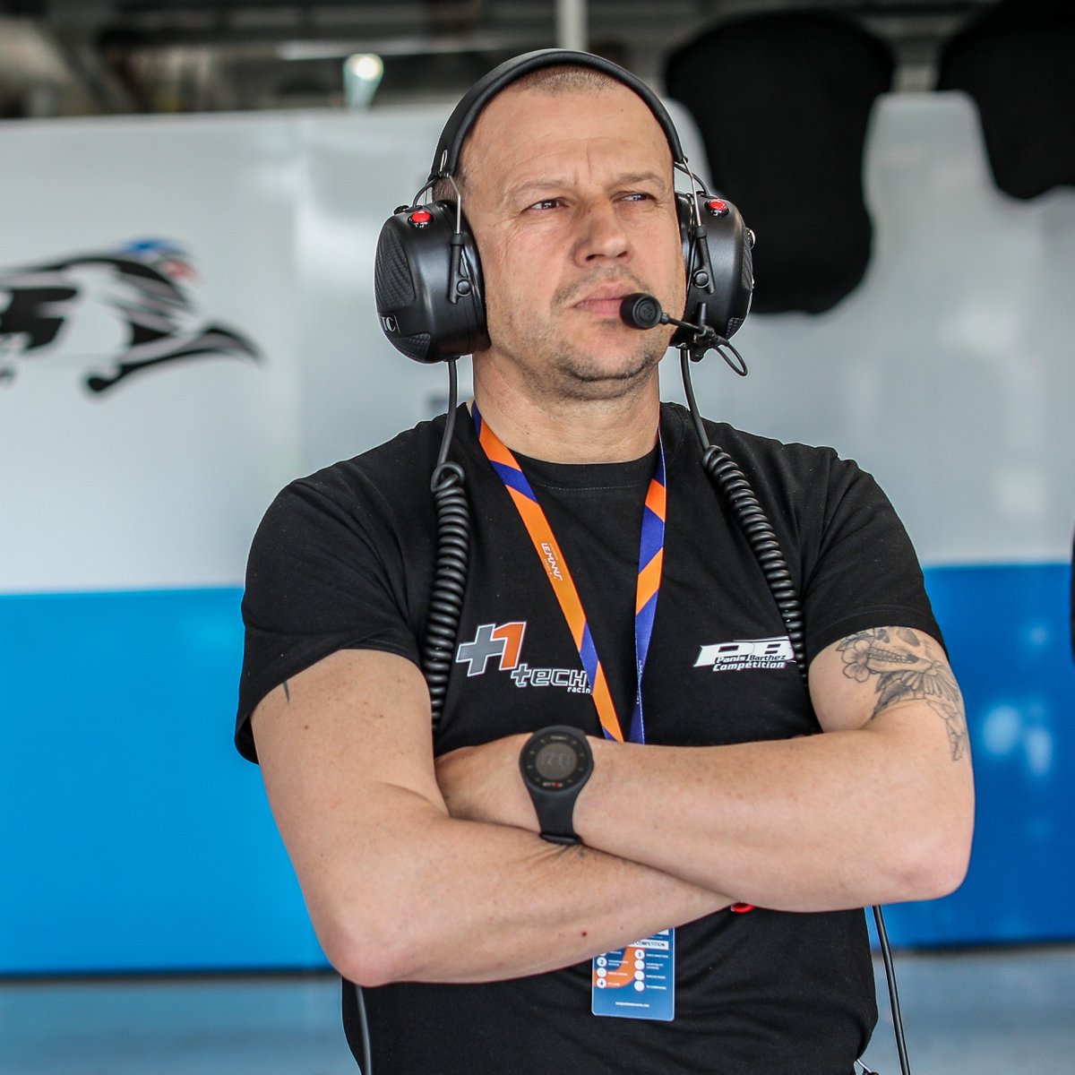 📢 En plus des pilotes déjà annoncés, nous avons le plaisir d'accueillir Olivier Panis, l'un des grands noms de la Formule 1 française, ce vendredi 8 novembre. 

Retrouvez-le sur le stand ELF à partir de 17h pour une séance de dédicaces !

Crédit 📷 →  Thomas Fenetre / DPPI