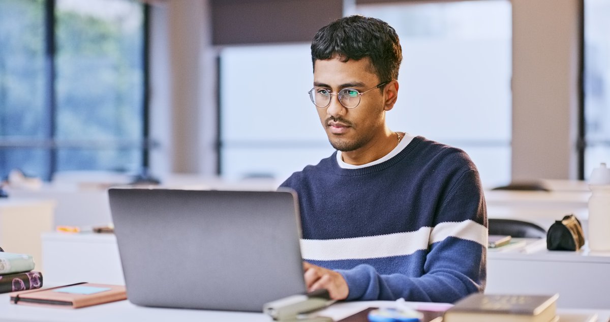 There are only two weeks left to book your MRCS Part B in London, Newcastle or Glasgow 📢

Book now to sit your exam in February 2025: ow.ly/kWbu50TRw2c