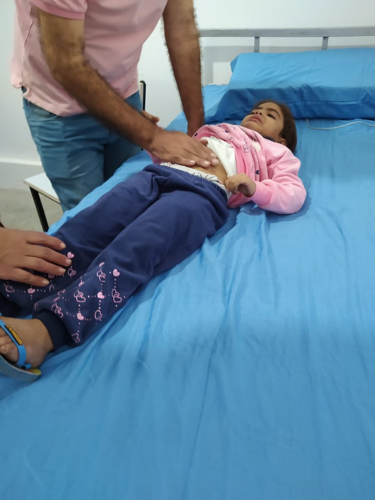 Ahmed's sister has very high temperature! Please share or donate to help her.
gofund.me/f548c5a5