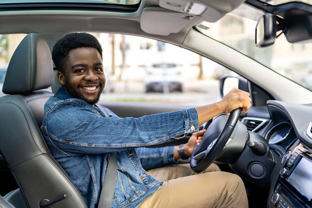 tzdrivingschool's tweet photo. 🚦 Licence Renewal & Upgrades Made Easy with T Z Driving School!
Renewing or upgrading your licence can be a hassle, but T Z Driving School makes it easy! Contact us to get started
📞 +27 83 242 6493 | +27 78 187 6937 | 🌐 https://t.co/3rFjYUl7UZ
#LicenceRenewal #DrivingSolutions https://t.co/qX2QsRLRfc