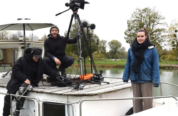 Dans le Tonnerrois, une réalisatrice recherche des témoignages et des documents autour du canal de Bourgogne #canal #Bourgogne #Tonnerrois #Yonne <a href="/vnf_officiel/">VNF - Voies navigables de France</a> <a href="/OT2CYT/">Chablis, Cure, Yonne & Tonnerrois</a> ===>lyonne.fr/tonnerre-89700…