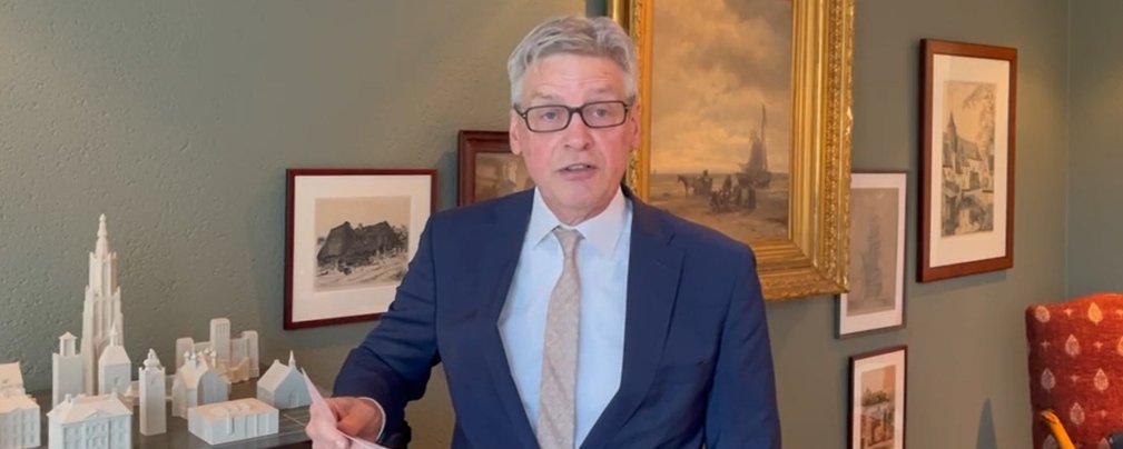 In een videoboodschap roept <a href="/lucasbolsius/">Burgemeester Bolsius</a> op tot deelname aan ons #Najaarscongres in <a href="/Gem_Amersfoort/">Gemeente Amersfoort</a>. Het congresthema ("KEI Gelukkig") is volgens hem vertaald in een afwisselend én aantrekkelijk programma. vngutrecht.nl/najaarscongres…