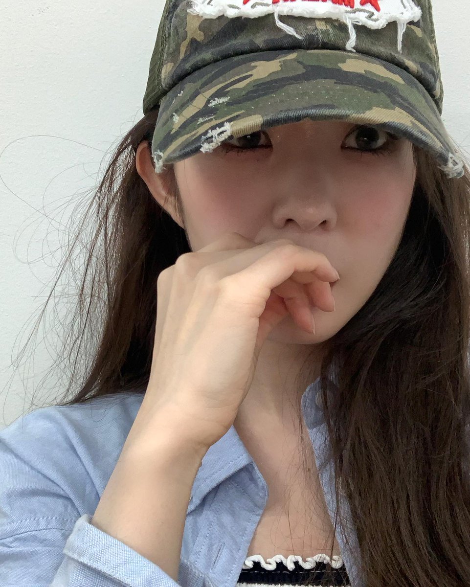 슬린 tweet media