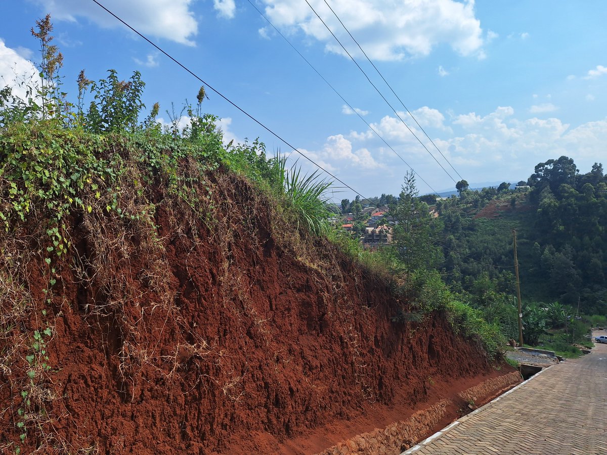 premierkenya's tweet photo. Let’s make your property dreams a reality! 🌇

 #InvestmentOpportunity #RealEstateKenya #HighRise #Apartments #realestate #invest #kenya #land #commercialland #nairobi https://t.co/WlakK4pC78