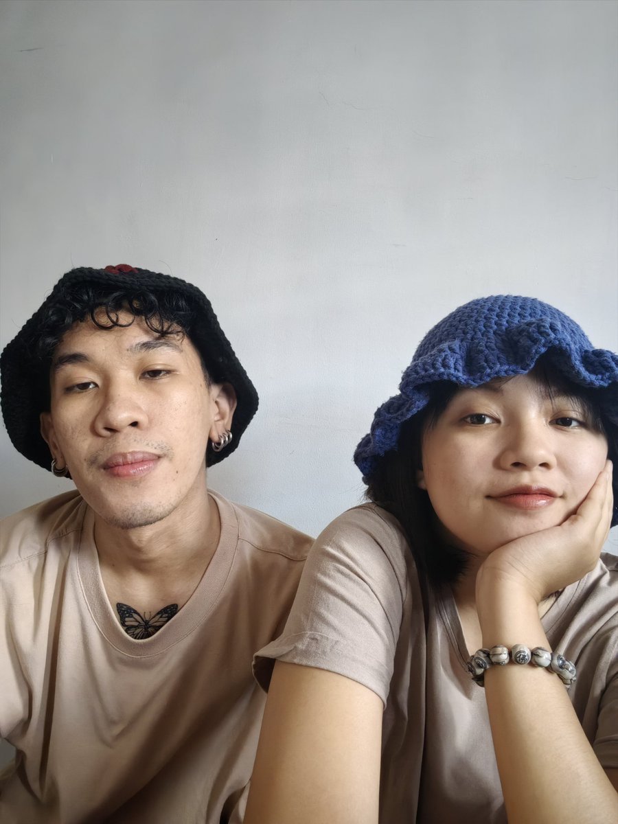 _maryaa123's tweet photo. ✨Crochet bucket hat supremacy✨ https://t.co/xG6oVZOkfY