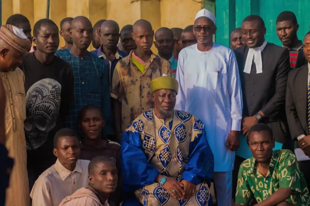 MY KADUNA PRISON VISIT:
Yesterday, I was at Kaduna prison, where I facilitated the release of 42 convicts by paying all the fines  and restitution imposed  on them. They belong to the category of minor offenders and very poor parentage status

Thousand of such offenders are