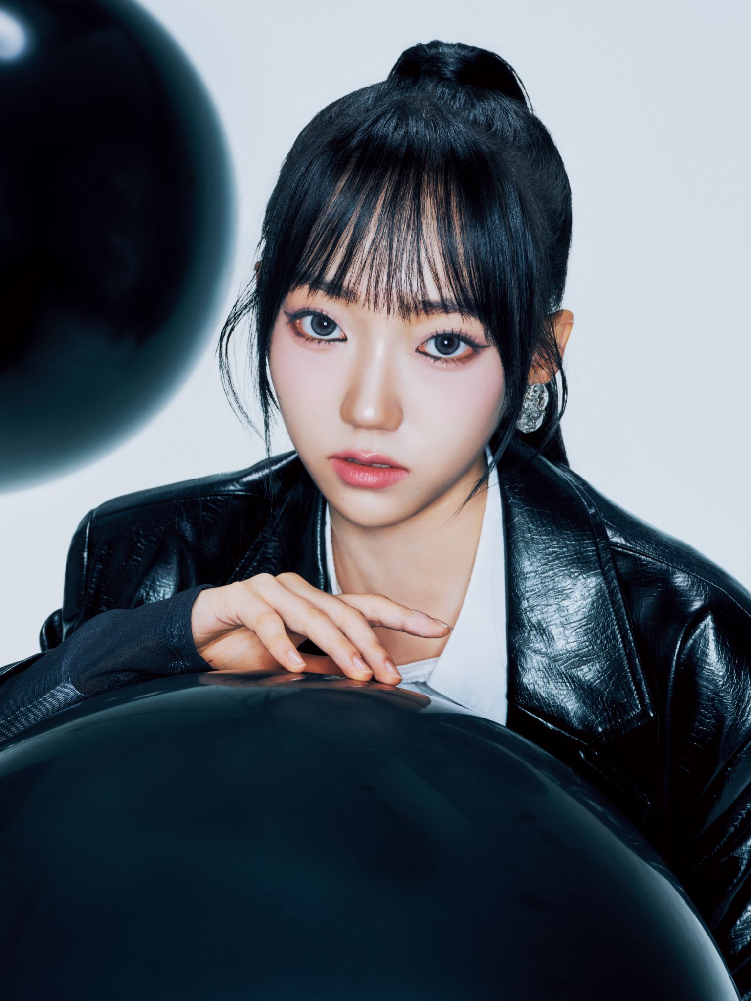 早割 リフト券 tripleS official JAPAN on X:  タレントカード