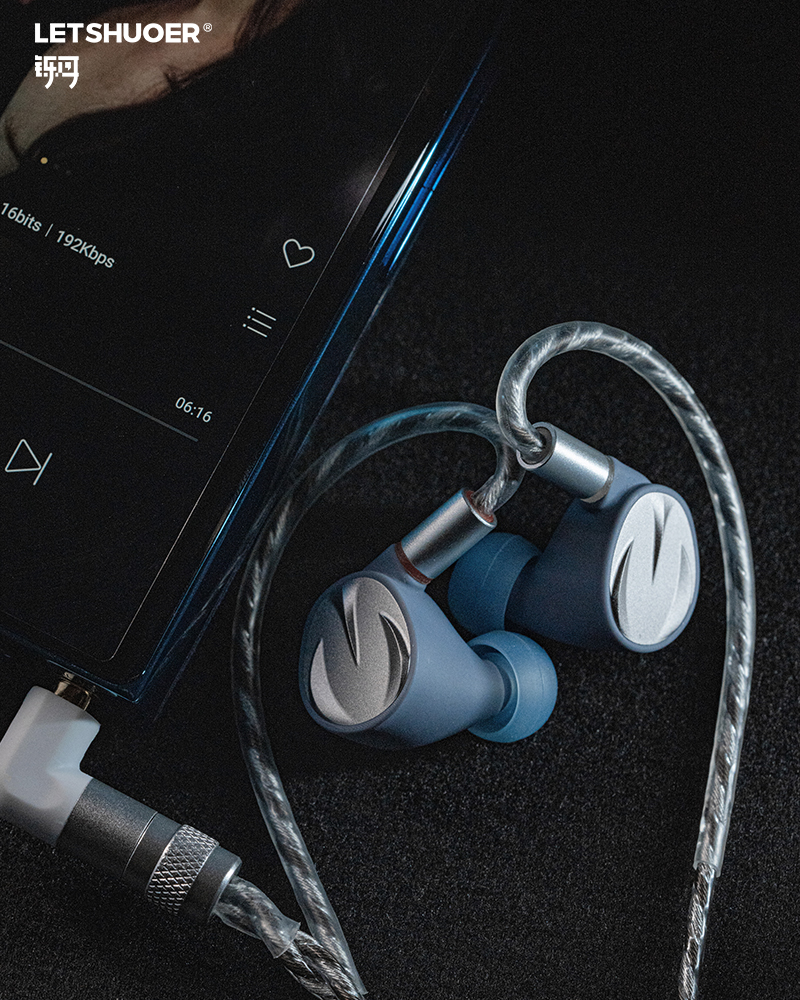 letshuoer's tweet image. “My winter nights are taken up by static, stress and holiday shopping traffic.”
Let the S15 accompany you during this fleeting season and these precious moments worth cherishing. ❄️❄️

letshuoer.net/products/letsh…

#WinterVibes #letshuoer #earphone #iem #hifi #audiophile #s15
