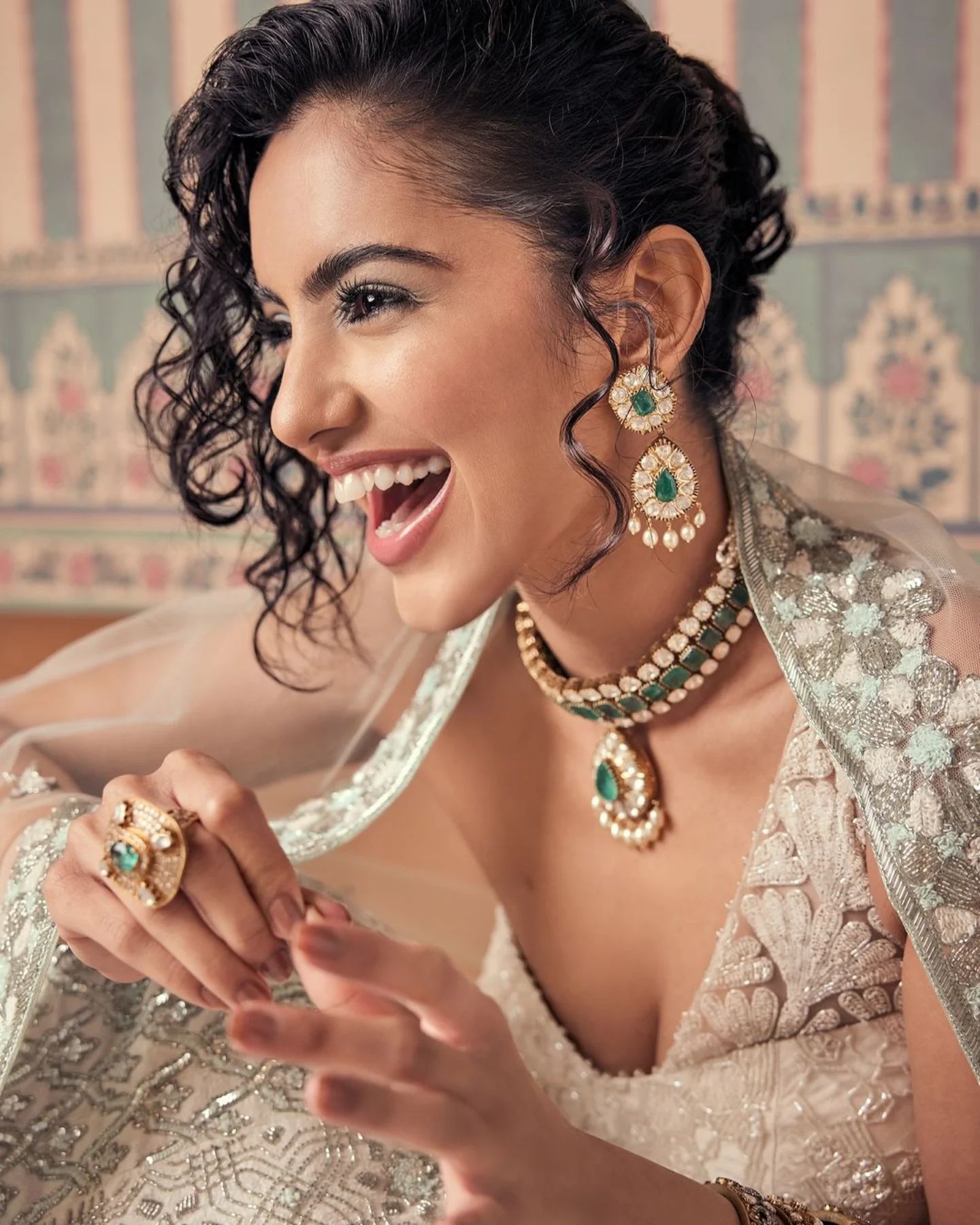 GbxIAlzWgAIRoYR?format=jpg&name=large