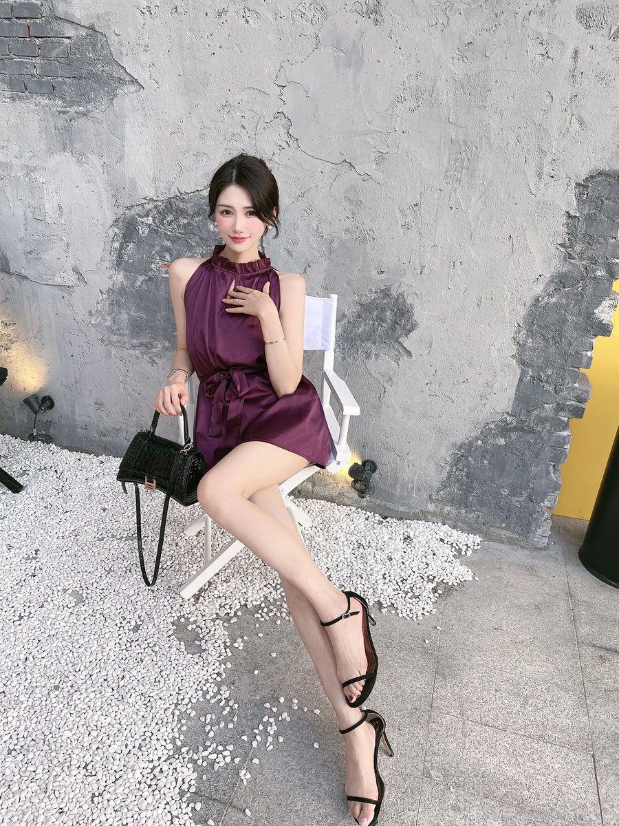 May you be faithful to yourself, live earnestly and laugh freely.