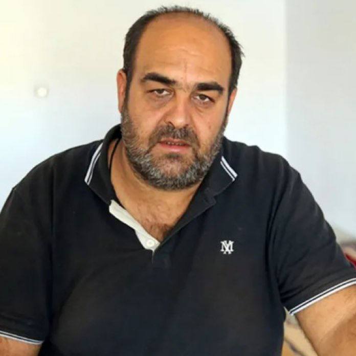 Hepsibucomtr's tweet photo. #SONDAKİKA

🔴 Nevzat Bahtiyar’ın verdiği ifadelerin ardından baba Arif Güran fenalaşarak mahkeme salonundan çıkartıldı.

#NarininDavasıHepimizin #NarinGüran #nariniçinadalet #Narin #nevzatbahtiyar https://t.co/5nGzLtrqtS