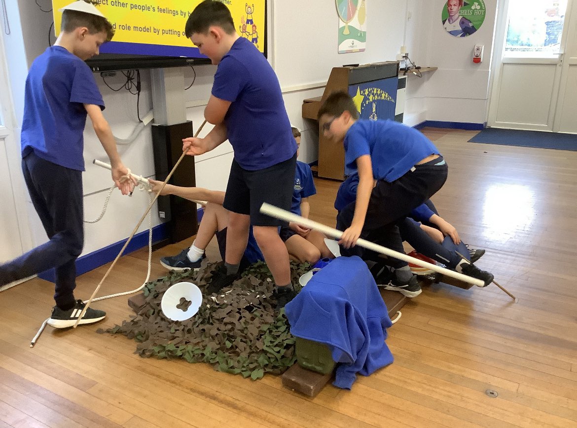 HardenPrimary's tweet photo. Year 6 worked hard to problem solve as a team during this weeks @CommandoJoes session! #weexceed https://t.co/SErS27MAu1