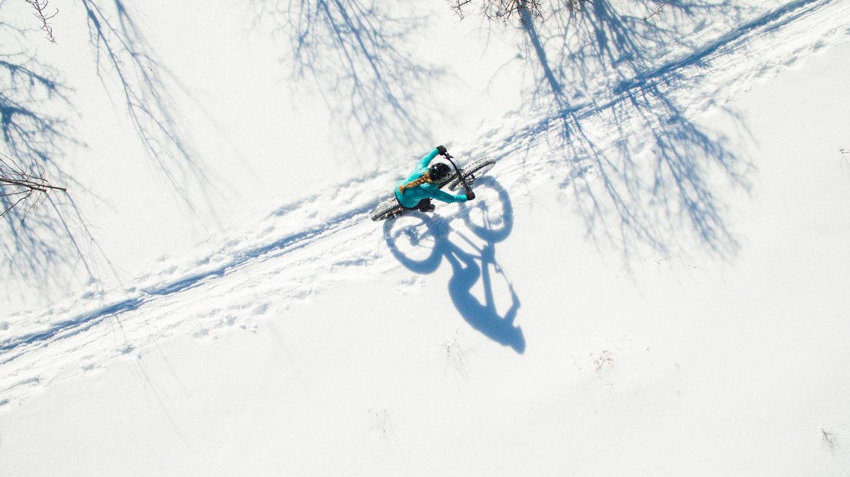 Lämpimästi tervetuloa kuulemaan ja keskustelemaan aktiivisten työmatkan kulkutapojen terveys- ja ilmastohyödyistä webinaariimme 13.11. klo 13!

Lue lisää  ja ilmoittaudu mukaan👇
ilmastotuuppaus.fi/ajankohtaista/…

<a href="/Akatemia_STN/">Strateginen tutkimus</a> <a href="/tyoterveys/">Työterveyslaitos</a> <a href="/UniEastFinland/">University of Eastern Finland</a> <a href="/SYKEint/">Finnish Environment Institute (Syke)</a>