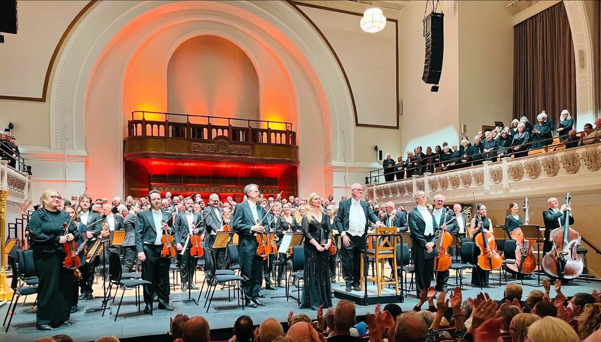 <a href="/cadoganhall/">Cadogan Hall</a> <a href="/RonaldGCorp/">Ronald Corp</a> #RoderickWilliams #LucyCrowe #Fauré