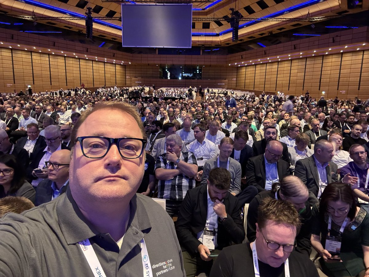 Henrik Helgesen 🤷‍♂️ tweet media