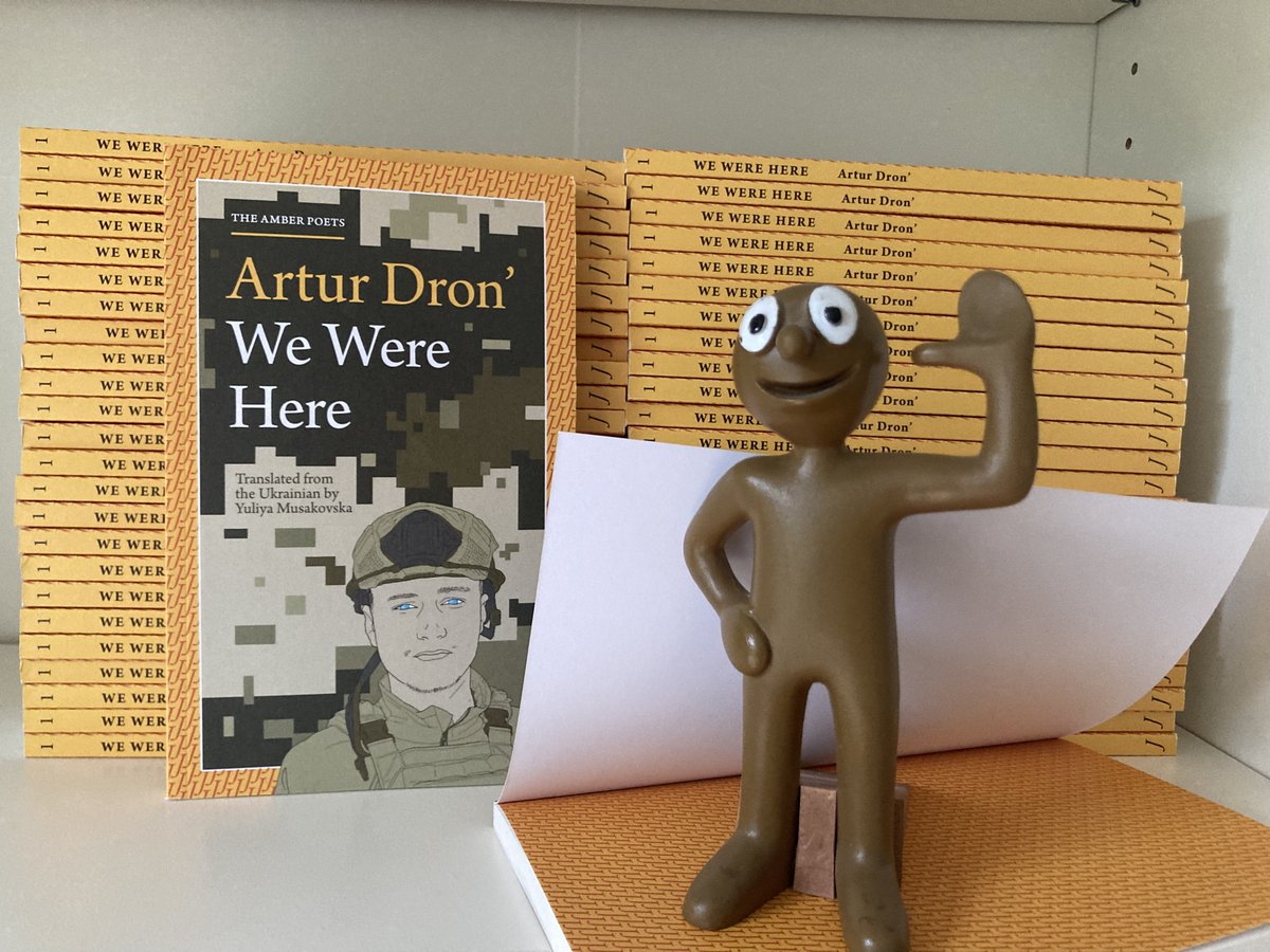 JantarBooks's tweet photo. PUBLISHED TODAY
THE AMBER POETS VOLUME 1
WE WERE HERE
by Artur Dron'
Translated by Yuliya Musakovska
💛💙
#NOVAMBER #Ukraine #Poetry #UkraineRussiaWar️️
Available from selected bookshops or online direct from the publisher postage-free, world-wide.
@LRB @GuardianBooks https://t.co/Emh9co9biZ