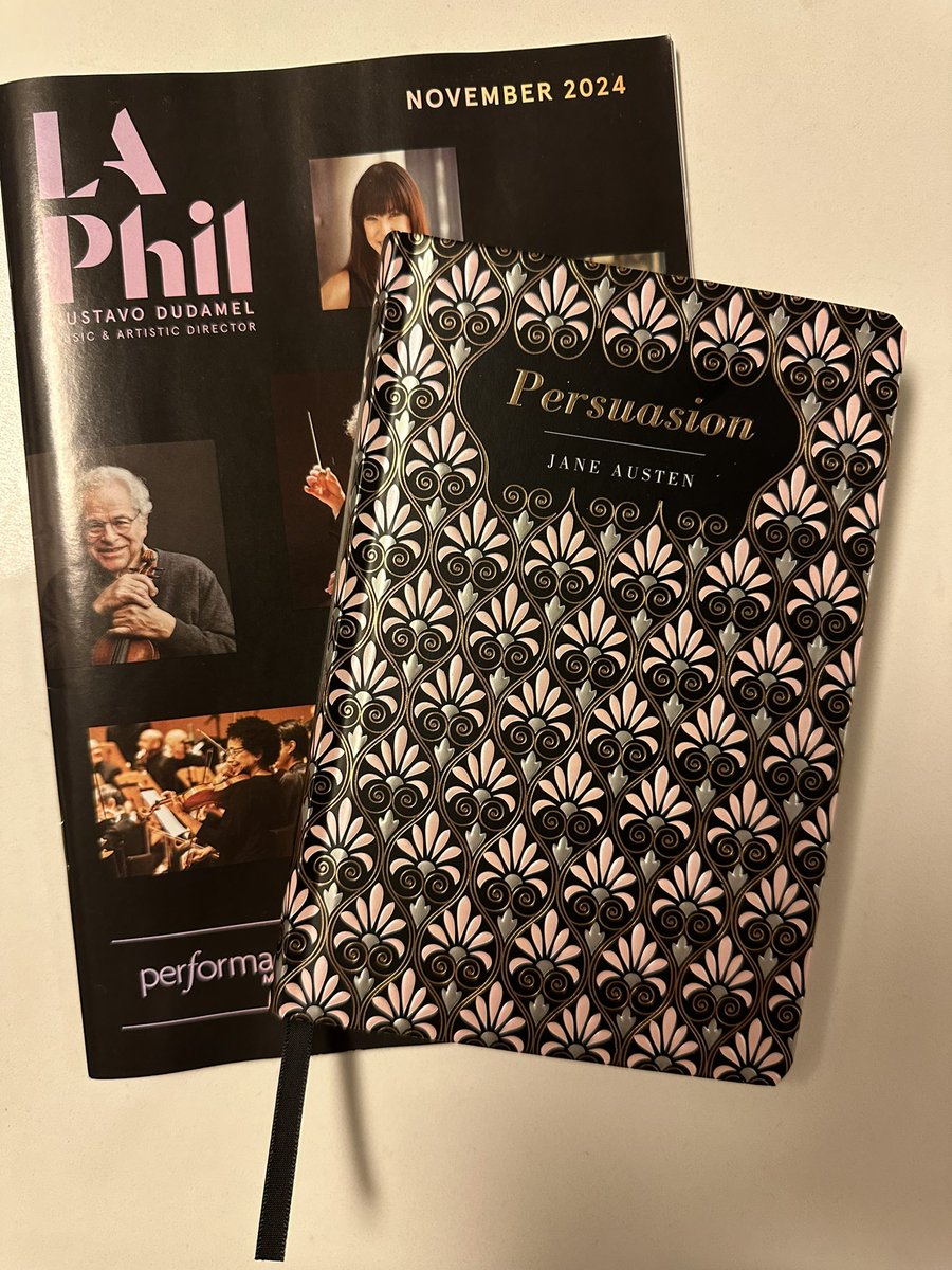 doloresrobles_m's tweet image. Hoy hubo risas, buena comida, grande plática, libros, arquitectura y sobre todo buena música escuchando a #ItzhakPerlman en #LAPhil.
Algo muy necesario para apapachar el alma después de esta resaca política.
Gracias @OxytocinLau por una tarde increíble. 🙌🙌🙌