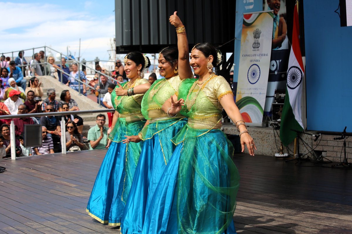 IndiainCapeTown's tweet image. Diwali is a day for embracing warm traditions &amp;amp;creating lasting memories through vibrant rituals and spreading Indian culture. @MEAIndia @hci_pretoria @prabhatk @MinOfCultureGoI #Diwali2024