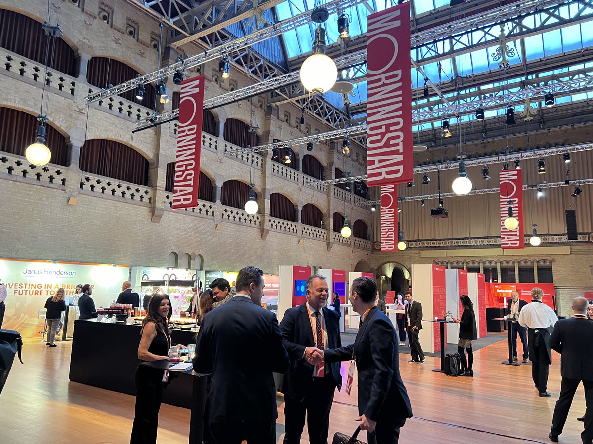 MorningstarInc's tweet photo. Doors opened! We welcomed our delegates and kicked off Morningstar Sustainable Investing Summit, #MSIS24, with a keynote from the Morningstar CEO, Kunal Kapoor on the topic of #ESG Investing. 

@Sustainalytics @PitchBook @MorningstarDBRS #MorningstarIndexes https://t.co/fKSkm5ItyV