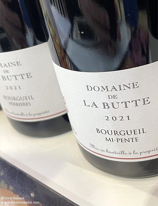 chriswinedoctor's tweet photo. Just published: I taste the latest from Domaine de la Butte, focusing on the 2022 &amp; 2021 vintages, but touching on 2017 &amp; 2010.
https://t.co/w1IgLRDoFO
[subscribers only]
#jackyblot #jeanphilippeblot #butte #domainedelabutte #bourgueil #cabernetfranc #wine #loire #loirewine https://t.co/aNH06nRiO5