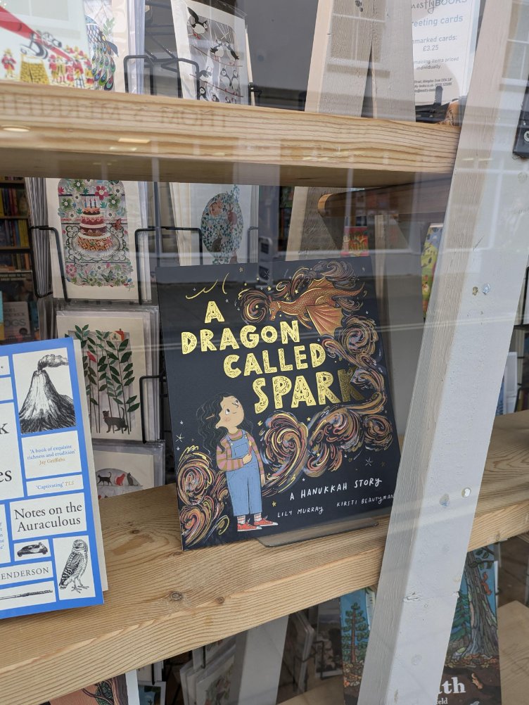 Oxford Children's Books (@oxfordchildrens) on Twitter photo We love seeing our books in bookshop windows!
A Dragon Called Spark was spotted in Mostly Books (<a href="/MostlyReading/">Mostly Books</a>) in Abingdon this morning ✨
It's a magical picture book story about friendship and imagination, set at Hanukkah by <a href="/lilymurraybooks/">Lily Murray</a>
mostly-books.co.uk/product/a-drag… We love seeing our books in bookshop windows!
A Dragon Called Spark was spotted in Mostly Books (<a href="/MostlyReading/">Mostly Books</a>) in Abingdon this morning ✨
It's a magical picture book story about friendship and imagination, set at Hanukkah by <a href="/lilymurraybooks/">Lily Murray</a>
mostly-books.co.uk/product/a-drag…