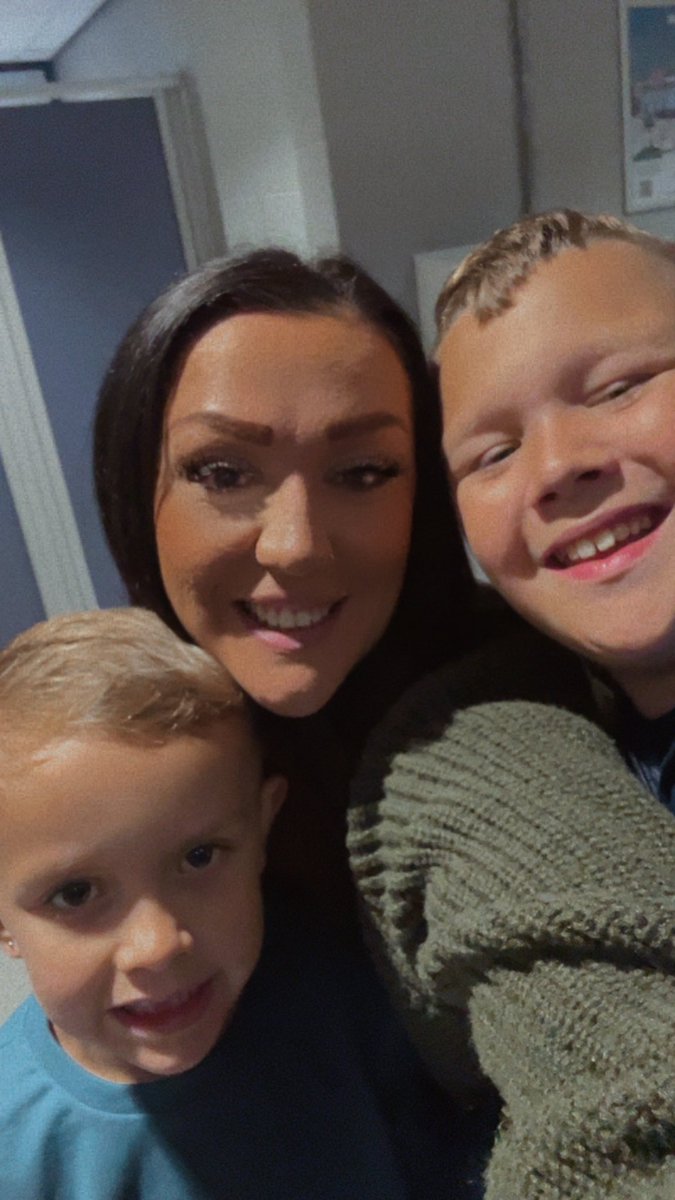 Last night . Seeing <a href="/CodyRhodes/">Cody Rhodes</a>  and <a href="/RealLAKnight/">LA Knight</a>  great show . Boys were really excited ❤️💙🤍 bring on #roadtowrestlemania  in march #WWESheffield . #welovecody