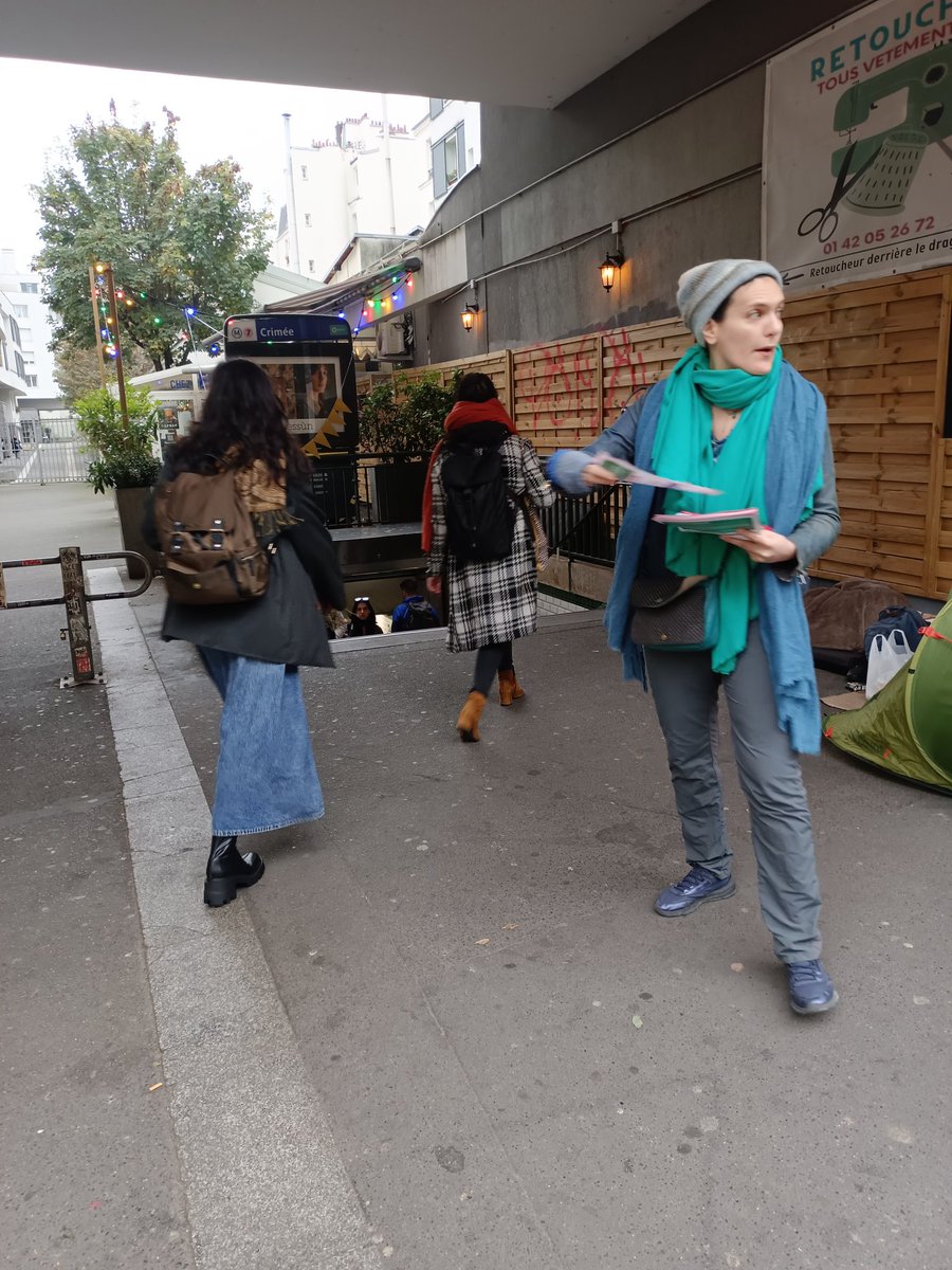 Hadrien Bortot (@hadrienb75) on Twitter photo Ce matin mĂ©tro CrimĂ©e pour dire stop Ă la galĂšre dans les transports ! AprĂšs la mobilisation des Ă©luâąes communistes au conseil d'arrondissement la lutte continue contre la privatisation des transports publics et la hausse des prix du pass Navigo <a href="/STOPGALEREIDF/">STOP GALĂRE : Transports IDF</a> Ce matin mĂ©tro CrimĂ©e pour dire stop Ă la galĂšre dans les transports ! AprĂšs la mobilisation des Ă©luâąes communistes au conseil d'arrondissement la lutte continue contre la privatisation des transports publics et la hausse des prix du pass Navigo <a href="/STOPGALEREIDF/">STOP GALĂRE : Transports IDF</a>