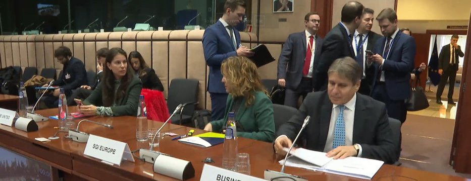 SMEunited's tweet photo. The latest #SMEBarometer reveals that EU #SMEs are struggling - @VCWillems at the Macroeconomic Dialogue. Overregulation, high interest rates, and rising #wages hurt #investments, risking stagnation and discouraging young entrepreneurs. 

▶️More: https://t.co/qhHg1vZUzS

#MEDPOL https://t.co/ySGuyHJX0F