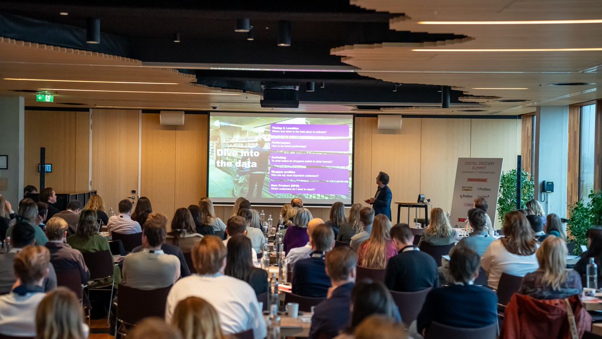 Learning how to successfully integrate retail media from Bas Komen of Albert Heijn! 

#digitalgrocerysummit #fmcgecommerce