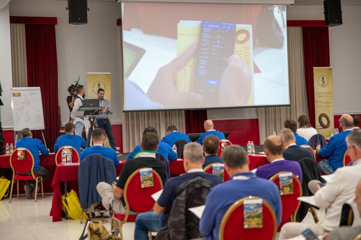 egal_net's tweet image. The official photos of the event #IlluminationDays2024 in which I presented with Alessio Piamonti the new calculation &quot;Protection of the cable from short circuit&quot;.
Bologna, October 11 and 12.

#EgalNet #ElectricalCalculations #IlluminationDays #ElettricistiIlluminati