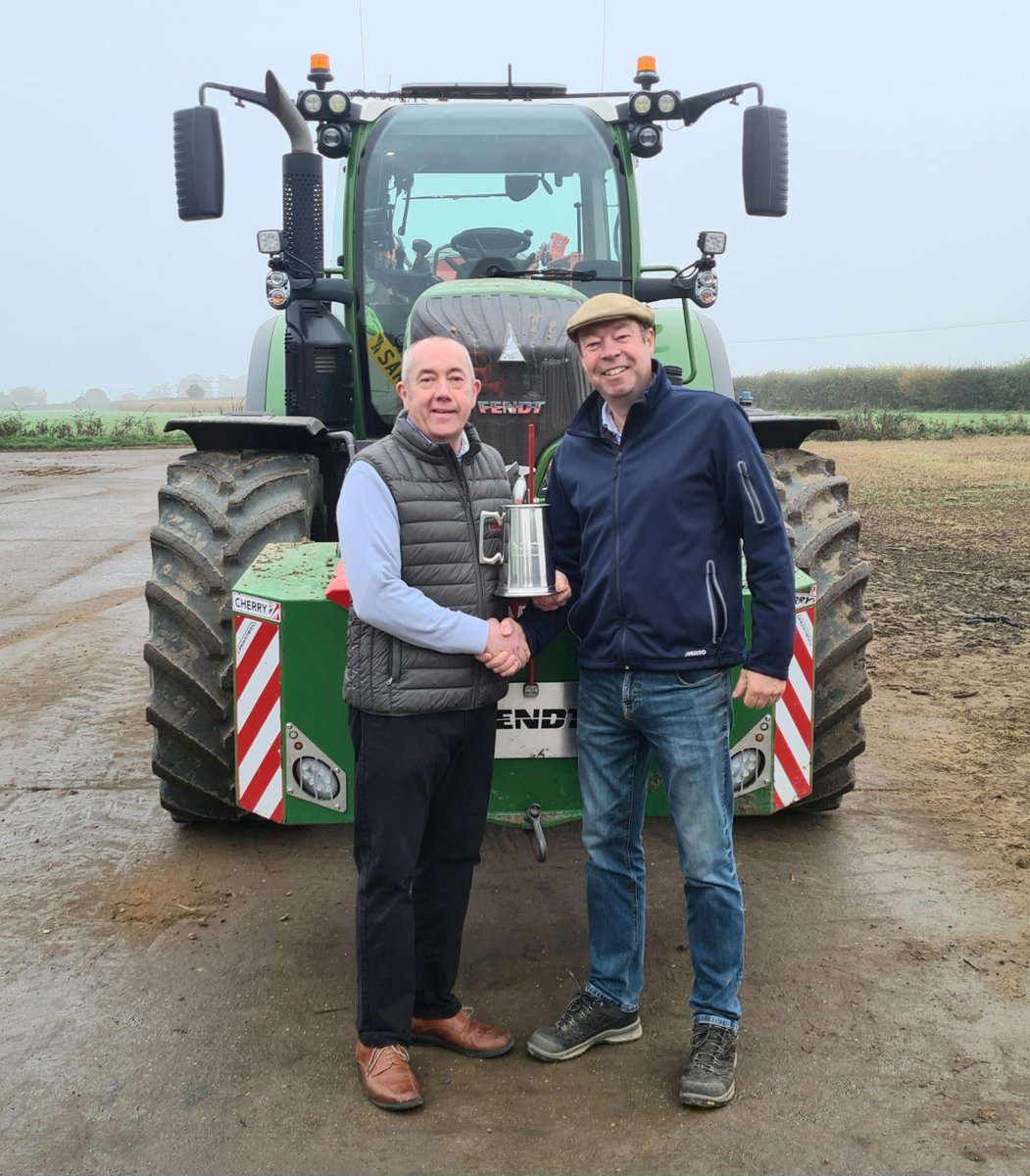 Congratulations to the top 3 in the Tony Banham Tankard malting barley competition 2024. Winner was Harold Jones Farms (below-Mark Banham with Ed Jones), runner-up WJF Ross (Little Snoring), second runner-up Albanwise Farming. Top 3 were all Laureate. Thx to judge <a href="/BobKing1958/">Bob King</a>