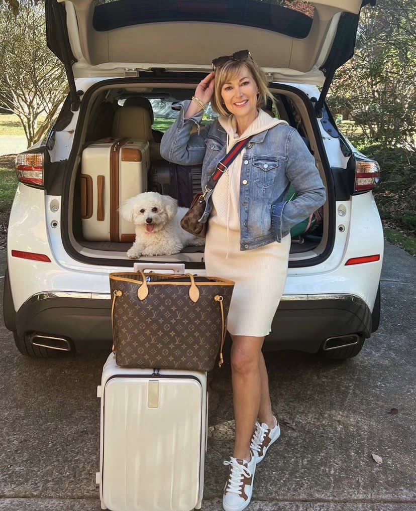 Another feeling blessed and making impacts in people life.   I just cleared a session  tuition fee of all student  at Waikiki Elementary School.   I Kept my promises 
#mommy #art