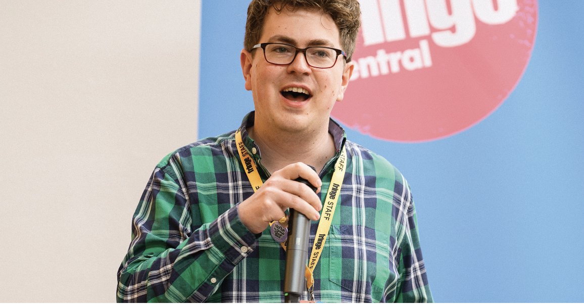 Theatre and Dance NI (@theatredanceni) on Twitter photo Curious about bringing your work to <a href="/edfringe/">Edinburgh Festival Fringe</a>? <a href="/OutburstArts/">Outburst Arts</a> have invited Chris Snow, Head of Artist Services at Fringe Society, for an informal talk on how to make it happen. Ask questions, share ideas, and connect with fellow artists! 🗓️ Sat 16 Nov 12:00 tinyurl.com/fringeOBAF Curious about bringing your work to <a href="/edfringe/">Edinburgh Festival Fringe</a>? <a href="/OutburstArts/">Outburst Arts</a> have invited Chris Snow, Head of Artist Services at Fringe Society, for an informal talk on how to make it happen. Ask questions, share ideas, and connect with fellow artists! 🗓️ Sat 16 Nov 12:00 tinyurl.com/fringeOBAF