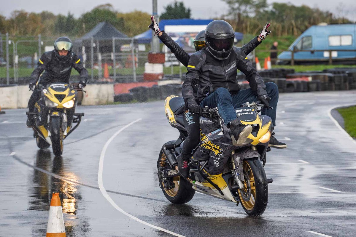 Sibling Support tweet media