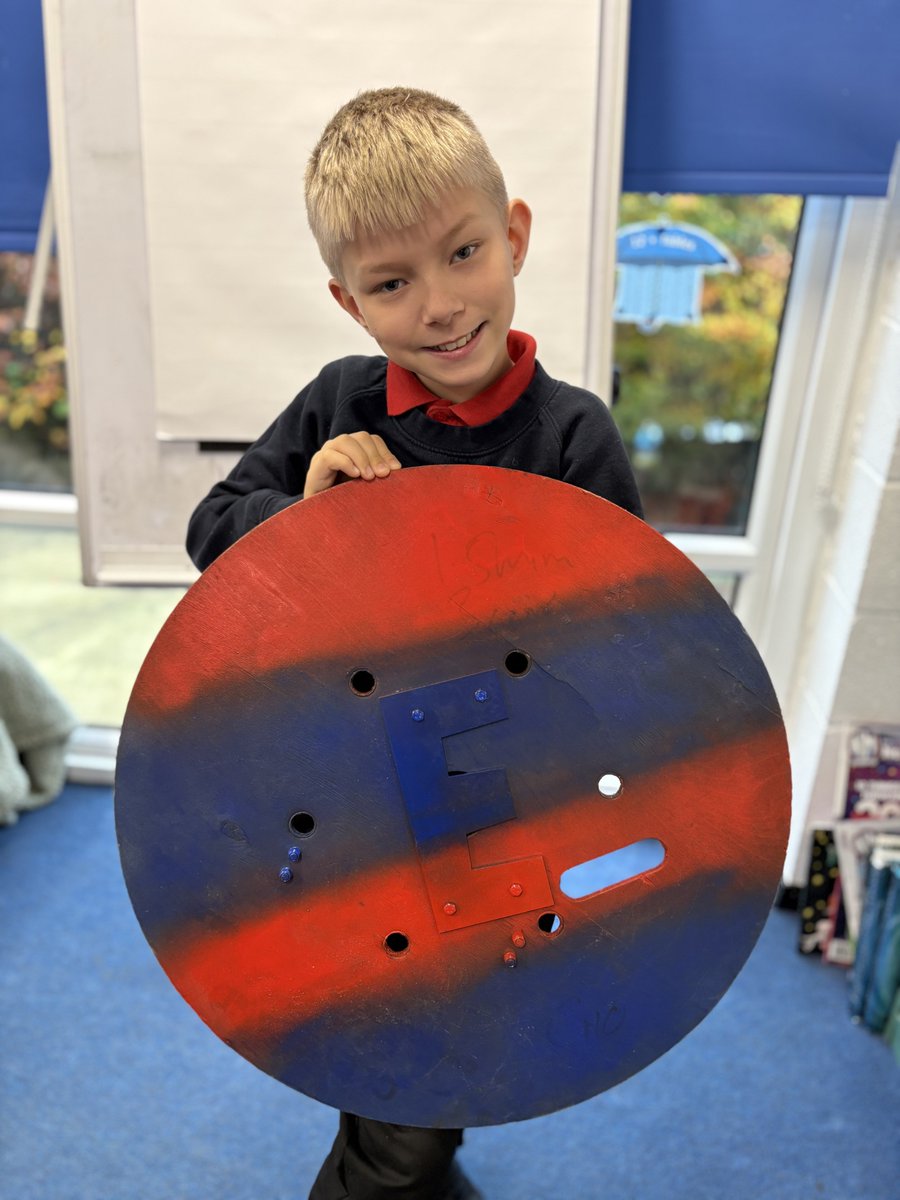 MasefieldCP's tweet image. Wow - look at this home learning. This boy couldn&apos;t wait to share his learning with Mr Done this morning! #learningwalk #believeachievesucceed